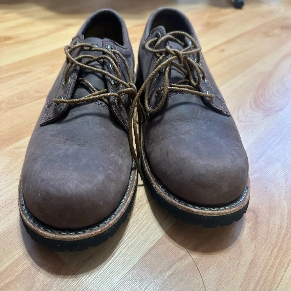 L.L. Bean Men’s Leather Oxford Shoes Size 8 Medium Brown Vibram Sole